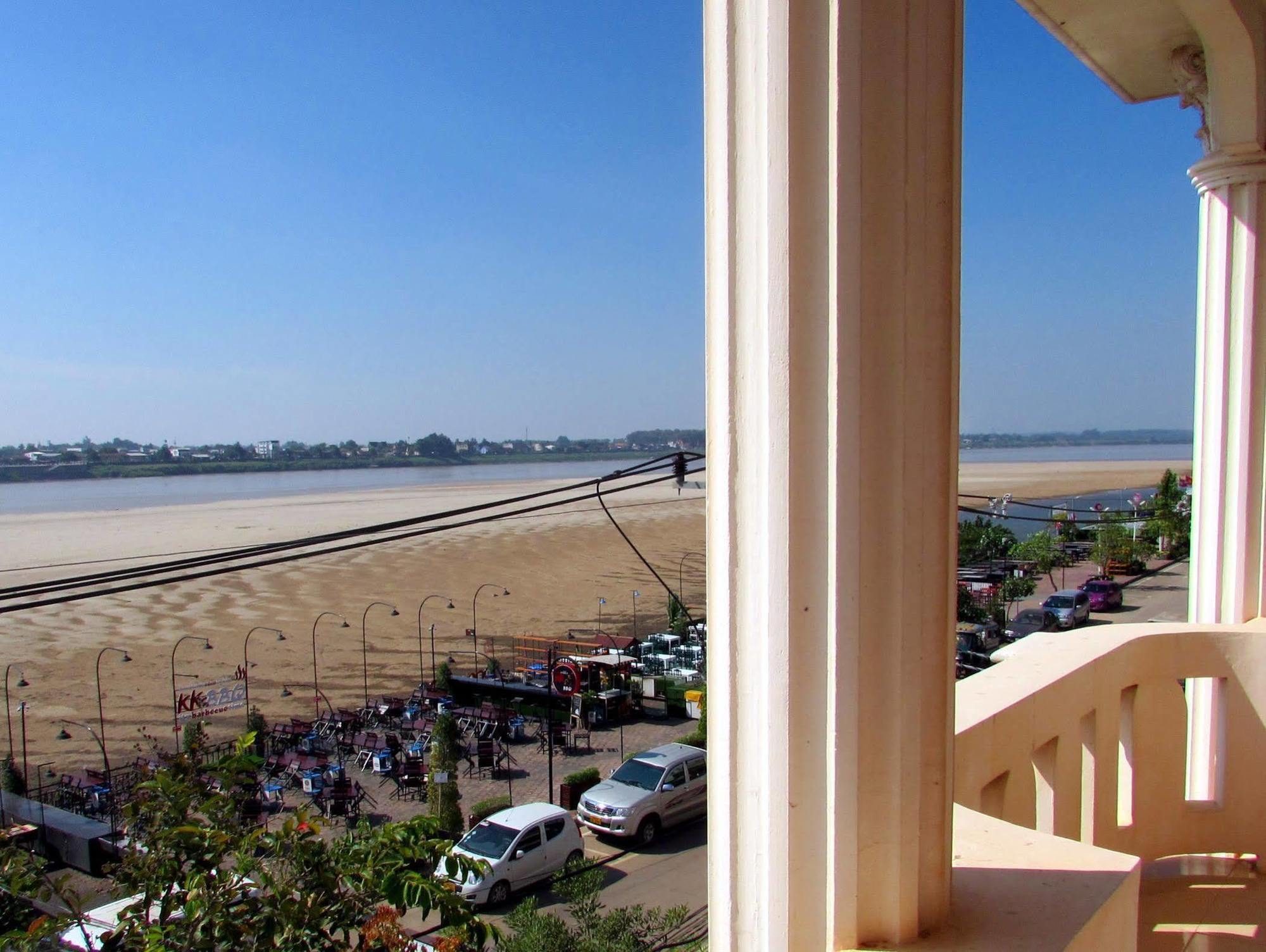 Nalinthone Guesthouse Ban Nongdouang Ngoại thất bức ảnh